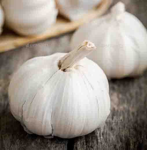 Radha Krishna Garlic Whole Bulbs